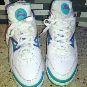 Women's vintage Reebok Pump Court Victory size 10 Sneakers